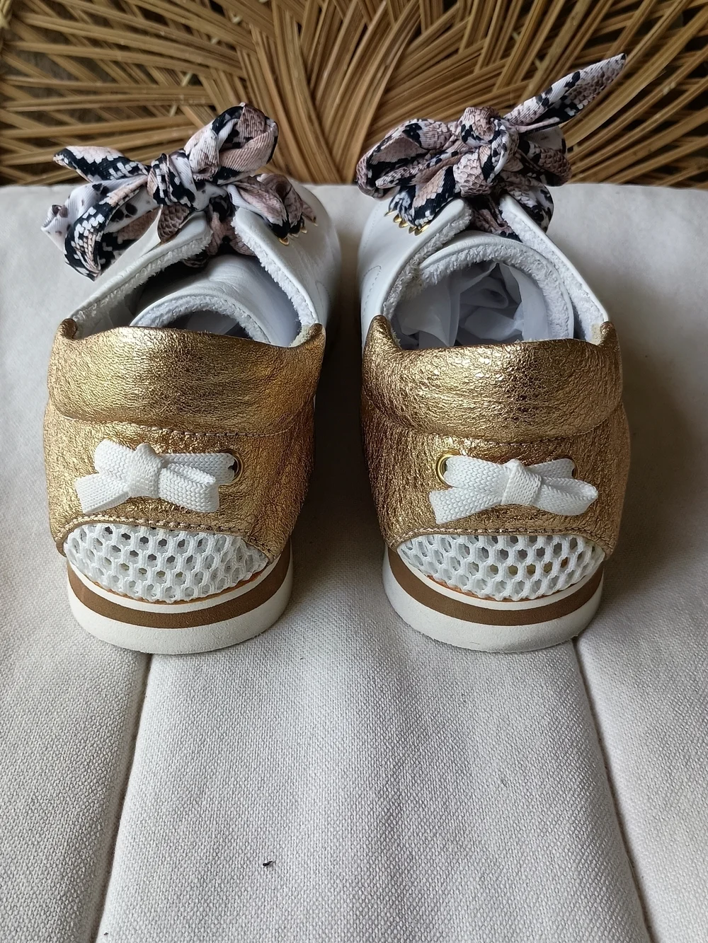 Judari White & Gold Women’s Milan Italy Leather Sneakers_37